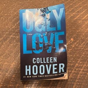 Ugly Love by Colleen Hoover Book